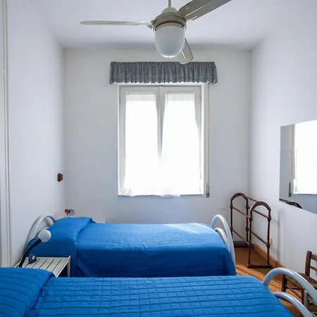 Sea Breeze Beachfront 加埃塔